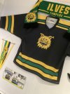 Ilves-90v-nayttely-fanituotteet.jpg